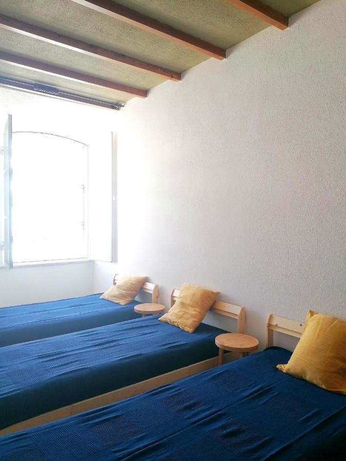 Ema'S Beach And Nightlife House Apartment Lagos Bagian luar foto